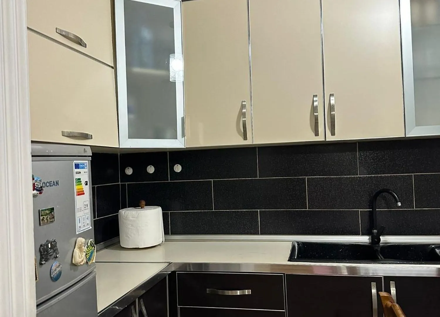 فندق Vlora House بيت ضيافة فلورا