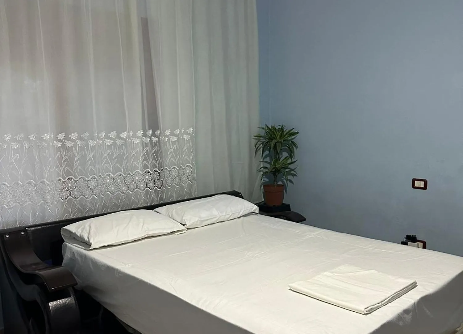 Gasthuis Vlora House Hotel Albanië